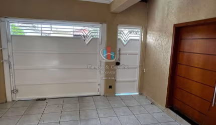 Casa 3 dormitorios e área de lazer Palmeiras