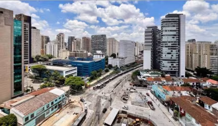 Apartamento com 3 Suítes à venda, 3 vagas, 160m² - Vila Olímpia