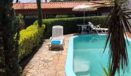 Casa térrea com piscina próximo ao Parque Guarapiranga