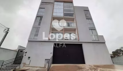 Cobertura à venda, no Edifício Califórnia,  em Barbacena, Diniz II, com 2 quartos, 136m²