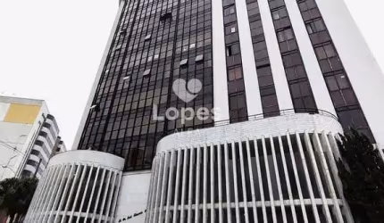 Viva com Elegância e Conforto: Apartamento de 4 Quartos no Coração da Cidade!