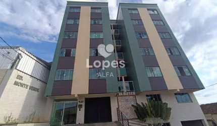 Apartamento à venda no Centro de Barbacena