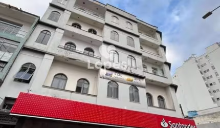 Apartamento no Centro de Barbacena - Conforto e Praticidade em Excelente Localização!
