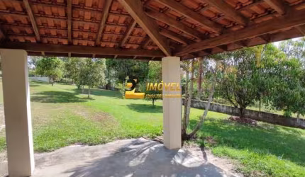 Chácara / sítio com 3 quartos à venda no Centro, Águas de São Pedro , 67 m2 por R$ 690.000