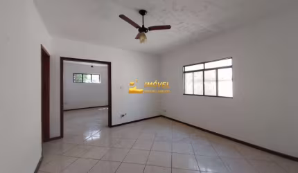 Casa comercial com 2 salas à venda no Nova América, Piracicaba  por R$ 330.000
