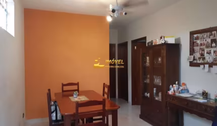 Casa comercial com 2 salas à venda na Vila Rezende, Piracicaba  por R$ 480.000