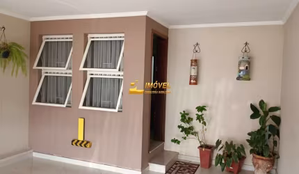 Casa com 2 quartos à venda na Vila Rezende, Piracicaba  por R$ 580.000