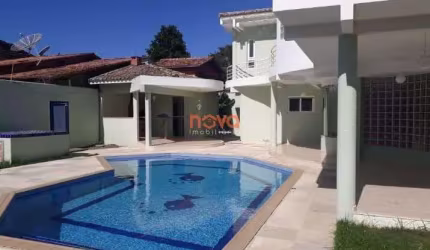 Casa à venda no bairro Centro - Porto Seguro/BA