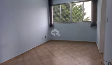 Apartamento na Parada Inglesa com 2 dormitórios e 1 vaga