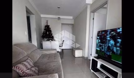 Apartamento à venda na Vila Prudente com 2 dormitórios e 2 vagas de garagem