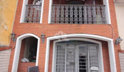 Casa à venda na Vila Isolina Mazzei com 3 dormitórios (1 suíte) - Ampla, bem localizada e próxima ao metrô