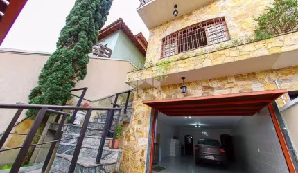Sobrado na Vila Isolina Mazzei com 4 dormitórios e 5 vagas