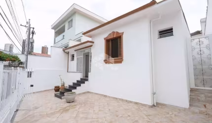 Casa terrea à venda com 270m², 2 quartos e 3 vagas