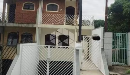 Sobrado com 4 Quartos e 4 banheiros à Venda, 290 m²