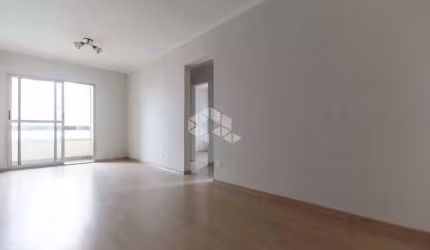 Apartamento em Santana com 3 dormitórios e 1 vaga de garagem.
