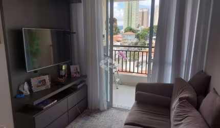 Apartamento  na Parada Inglesa com 2 dormitórios e 1 vaga.