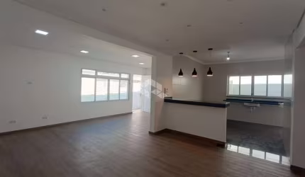 Casa térrea a venda com 3 dormitórios e 3 vagas no Jardim Tremembé