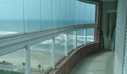 Apartamento frente mar em Mongaguá - 80m², 2 dormitórios (1 suíte), andar alto e lazer completo