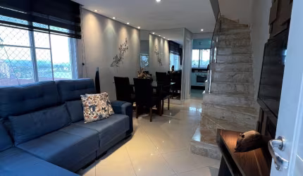 Casa em condominio 02 dormitórios em interlagos