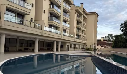 Linda cobertura com 3 dorms sendo 2 suítes e piscina privativa