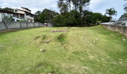 Terreno em condomínio fechado à venda na Rodovia Haroldo Soares Glavan, 3459, Cacupé, Florianópolis por R$ 2.250.000