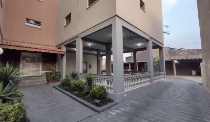 APARTAMENTO NA DIVISA DE S. CAETANO