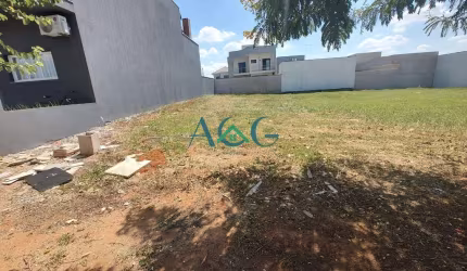 Terreno à venda na Rua Lilases, 65, Parque Olívio Franceschini, Hortolândia por R$ 370.000