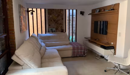 linda casa pra você  e sua família.