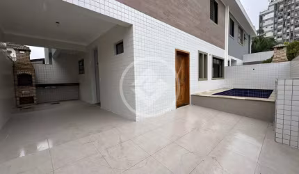 Casa 3 quartos (1 suíte) à venda, com quintal, churrasqueira e piscina com deck, na Vila Belmiro, em Santos. codigo: 102105