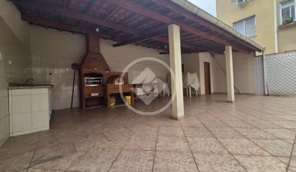 Sobrado com terreno tendo 2 casas e área gourmet com piscina! codigo: 116820