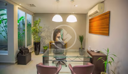 Casa Para Locação Comercial 4 Salas, 270 Metros de Àrea Construída. codigo: 118300