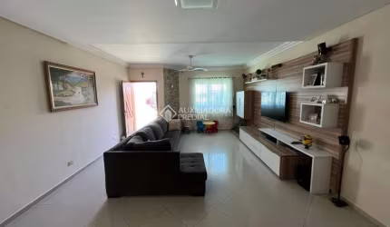 Casa com 3 quartos à venda na Rua General Góes Monteiro, 152, Vila Scarpelli, Santo André, 239 m2 por R$ 1.160.000