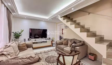 Casa com 3 quartos à venda na Alto Paraná, 615, Paulicéia, São Bernardo do Campo, 200 m2 por R$ 595.000