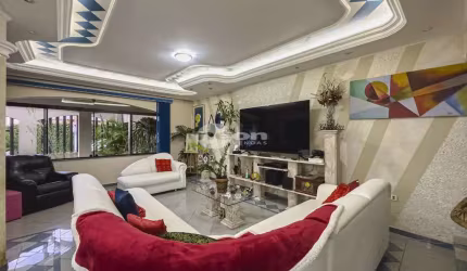 Casa em condomínio fechado com 4 quartos à venda na Rua Aliomar Baleeiro, 410, Alves Dias, São Bernardo do Campo, 325 m2 por R$ 850.000