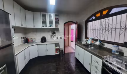 Casa com 3 quartos à venda na Rua Ernesto Pedron, 196, Jardim Las Vegas, Santo André, 185 m2 por R$ 550.000