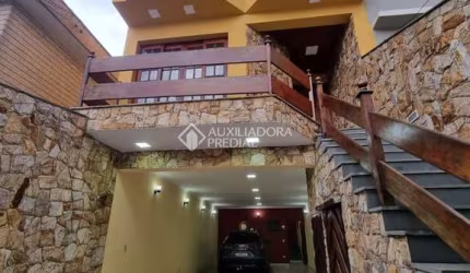 Casa com 3 quartos à venda na Alameda Conde de Porto Alegre, 525, Santa Maria, São Caetano do Sul, 300 m2 por R$ 2.600.000