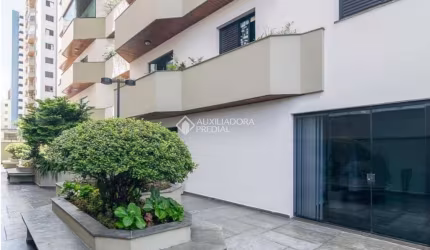 Apartamento com 4 quartos à venda na Rua Antônio Bastos, 755, Vila Bastos, Santo André, 156 m2 por R$ 850.000