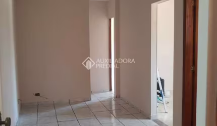 Apartamento com 2 quartos à venda na Rua dos Vianas, 3760, Baeta Neves, São Bernardo do Campo, 46 m2 por R$ 180.000