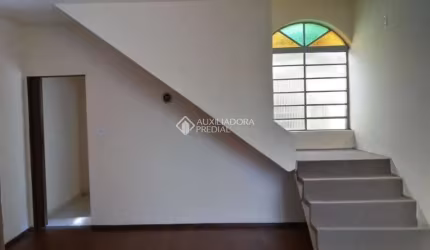 Casa com 3 quartos à venda na Araújo Viana, 033, Ferrazópolis, São Bernardo do Campo, 216 m2 por R$ 489.361