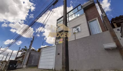 Sobrado para Venda em Curitiba, Pinheirinho, 3 dormitórios, 1 suíte, 3 banheiros, 2 vagas