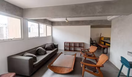Apartamento mobiliado de 125 m² com 2 suítes, 1 vaga de garagem, no Itaim Bibi em localização privilegiada!