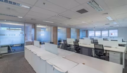Conjunto Comercial para locação no Butantã, São Paulo - 592m², 4 Banheiros, 24 Vagas!