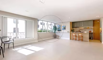 Apartamento à venda em Vila Nova Conceição com 130 m², 2 quartos, 1 suíte, 1 vaga