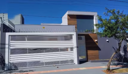 Linda casa á venda no Sírio Libanês em Campo Grande