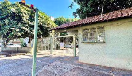 Apartamento Terreo - Todo reformado com 3 Quartos  - Jardim Leblon
