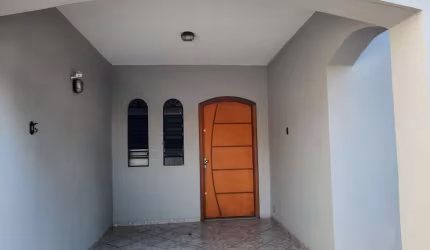 Casa para Locação em Araçatuba, HIGIENÓPOLIS, 3 dormitórios, 1 suíte, 1 banheiro, 1 vaga