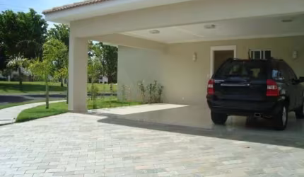 Casa em Condomínio para Locação em Araçatuba, AEROPORTO, 4 dormitórios, 4 suítes, 6 banheiros, 3 vagas