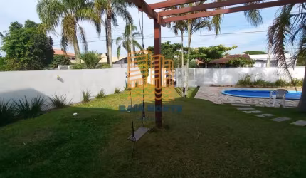 Casa para Venda em Florianópolis, Daniela, 3 dormitórios, 2 suítes, 3 banheiros, 1 vaga