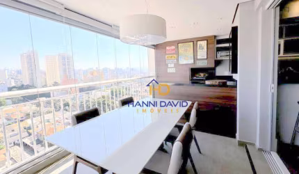 Apartamento com Varanda Gourmet e Condominio com espaço pet.