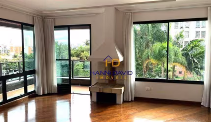 Excelente apartamento de 3 dormitórios sendo 1 suíte e 2 vagas em área nobre da Vila Mariana ! Próximo ao Parque Ibirapuera ! Confira !